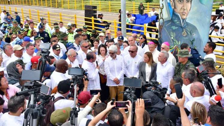 Con la apertura del puente Atanasio Girardot, parte de las tensiones diplomáticas y comerciales entre Colombia y Venezuela, se empiezan a disipar. / Foto Archivo de la Alcaldía de Cúcuta 