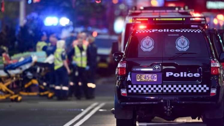 Al menos seis personas murieron apuñaladas este sábado en un centro comercial de Sídney 
