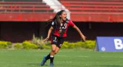 Johana Parada, durante la temporada 2023, jugó con Melgar, equipo del fútbol peruano. / Fotos cortesía